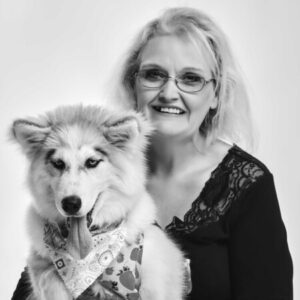 Profile photo of Shelly Kamps